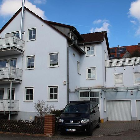 Ferienwohnung Mit 4 Schlafzimmer Fuer 2 Bis 9 Gaeste----Apartment With 4 Bedrooms For 2 To 9 Guests Nuremberg ภายนอก รูปภาพ