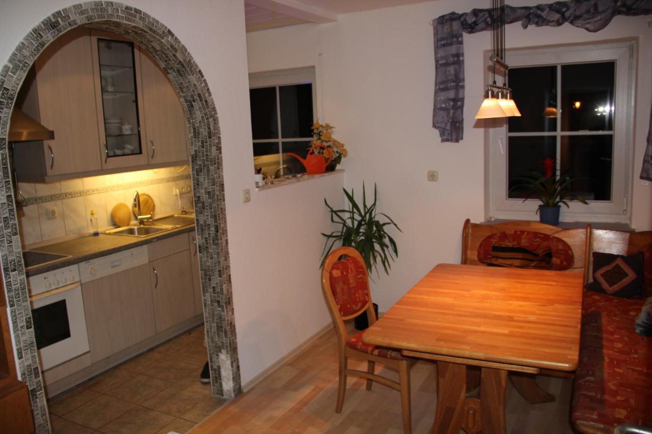 Ferienwohnung Mit 4 Schlafzimmer Fuer 2 Bis 9 Gaeste----Apartment With 4 Bedrooms For 2 To 9 Guests Nuremberg ภายนอก รูปภาพ